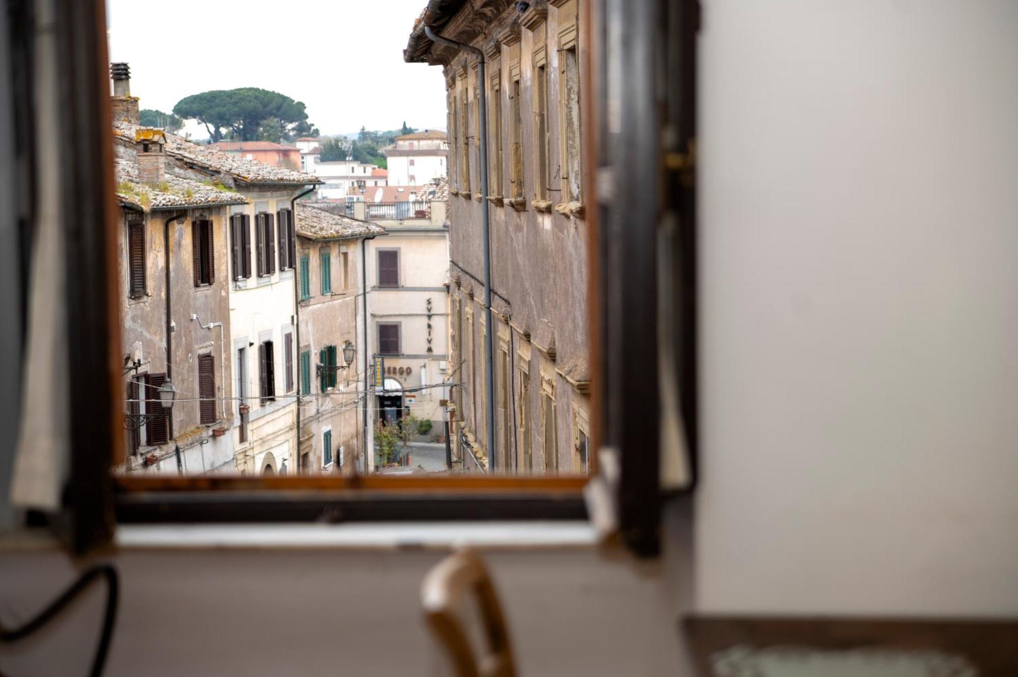 Centralissima Maison Di San Francesco, Unica E Accogliente! Sutri Esterno foto