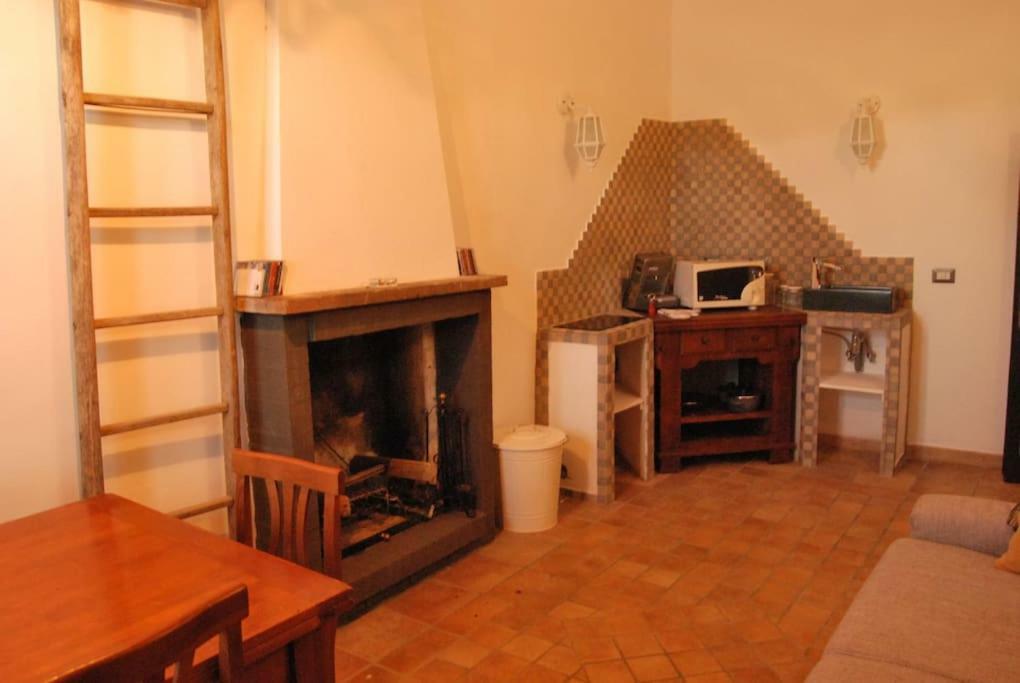 Centralissima Maison Di San Francesco, Unica E Accogliente! Sutri Esterno foto